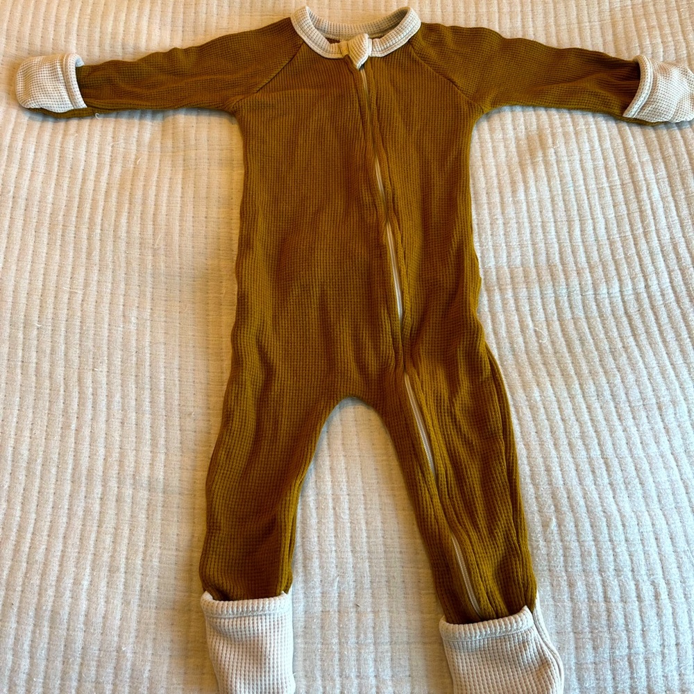 Goumi color block thermal one piece 3 - 6 months